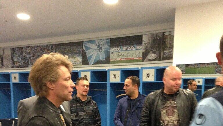 Jon Bon Jovi (links) besuchte auch die Löwen-Kabine. Jon Bon Jovi (links) besuchte auch die Löwen-Kabine.