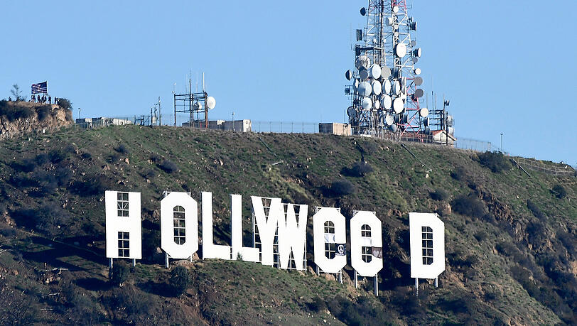 Das abgeänderte Logo in Hollywood. Das abgeänderte Logo in Hollywood.