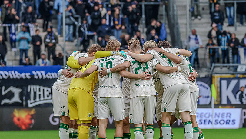 Die Löwen mussten sich am Samstag dem SV Waldhof Mannheim 1:3 geschlagen geben. Die Löwen mussten sich am Samstag dem SV Waldhof Mannheim 1:3 geschlagen geben.