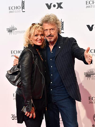 Wolfgang Niedecken und Partnerin Tina