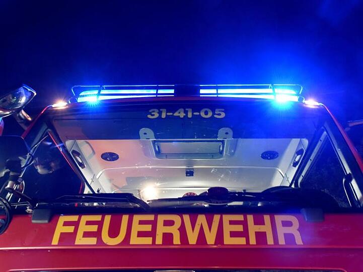 Ein Löschfahrzeug der Feuerwehr. Foto: Carsten Rehder/Archivbild