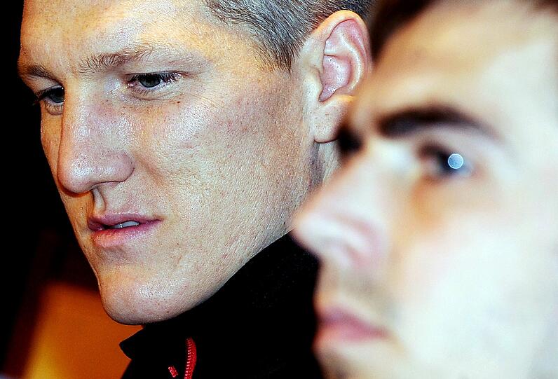 Philipp Lahm und Bastian Schweinsteiger gehören heute ohne Zweifel zu den wichtigsten Stützen im Konstrukt des FC Bayern...