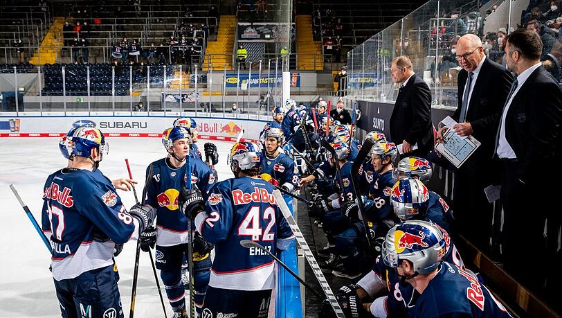 Gut, aber nicht gut genug: Der EHC scheitert im Spitzenspiel gegen Mannheim an der Effektivität und der Arbeit vor dem Tor.