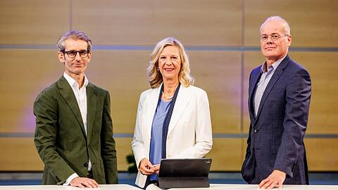 Bj&ouml;rn Wilhelm, Programmdirektor Kultur beim BR (von links nach rechts), Katja Wildermuth, BR-Intendantin, und Thomas Hinrichs, BR-Informationsdirektor.