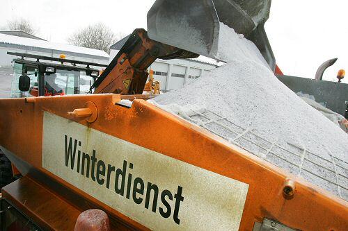 Viel Salz ist nötig, um die Straßen frei zu halten
