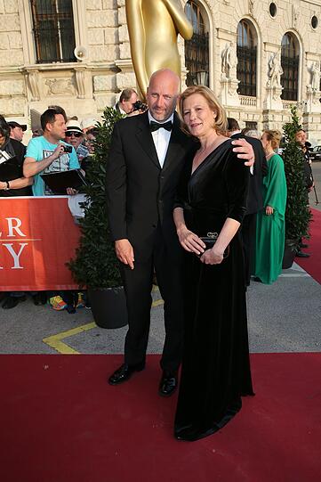 Suzanne von Borsody mit Ehemann Jens Schniedenharn