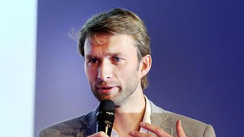 Für Bayer-Sportdirektor Simon Rolfes zählen bei Spieler-Transfers die sportlichen Qualitäten.