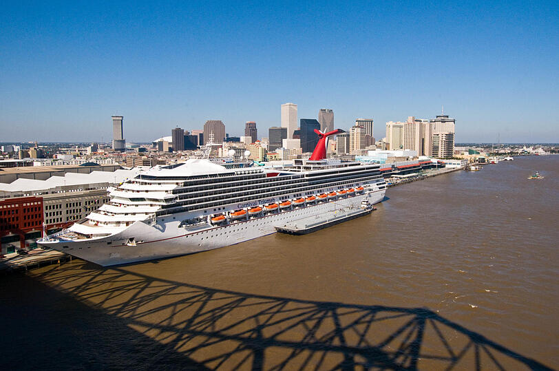 New Orleans: Carnival Triumph im Hafen