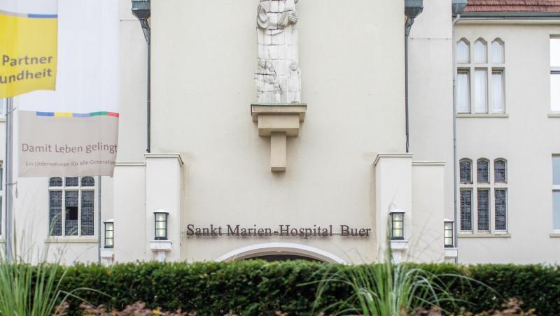 Im Sankt Marien-Hospital in Gelsenkirchen-Buer hat es eine ungewöhnliche Häufung von Neugeborenen mit Handfehlbildung gegeben. Im Sankt Marien-Hospital in Gelsenkirchen-Buer hat es eine ungewöhnliche Häufung von Neugeborenen mit Handfehlbildung gegeben.