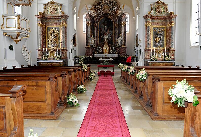 Der Ort der Hochzeit: Kirche St.Joseph in Tutzing am Starnberger See.