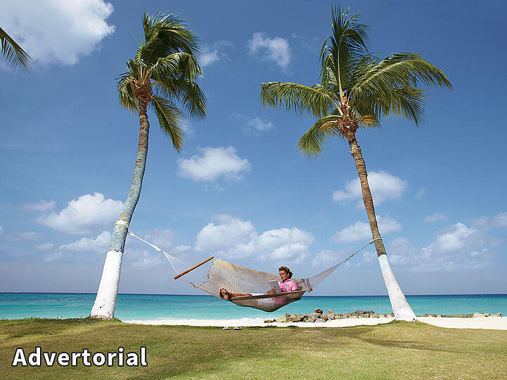 Relaxen unter Palmen im Luxusurlaub auf Aruba
