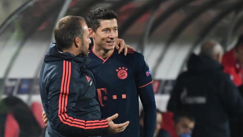 Hansi Flick (l) traut Robert Lewandowski Gerd Müllers 40-Tore-Marke zu. Hansi Flick (l) traut Robert Lewandowski Gerd Müllers 40-Tore-Marke zu.