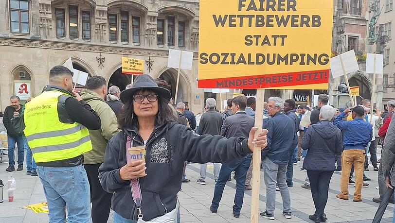 Samina ist Nachttaxlerin in München Samina ist Nachttaxlerin in München