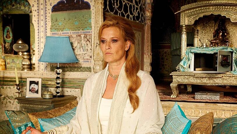 In "Das Mädchen mit dem indischen Smaragd" ist Suzanne von Borsody als Maharani Maritha zu sehen In "Das Mädchen mit dem indischen Smaragd" ist Suzanne von Borsody als Maharani Maritha zu sehen