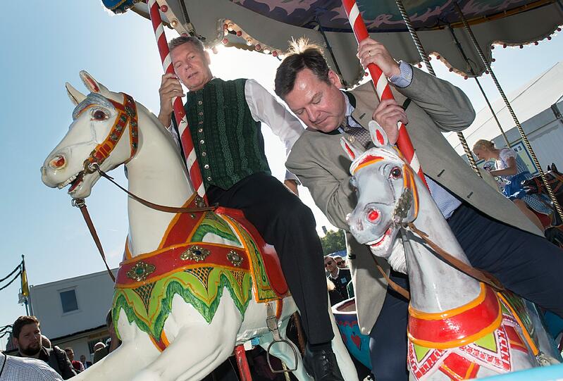 Dieter Reiter und Josef Schmid beim Wiesn-Rundgang.