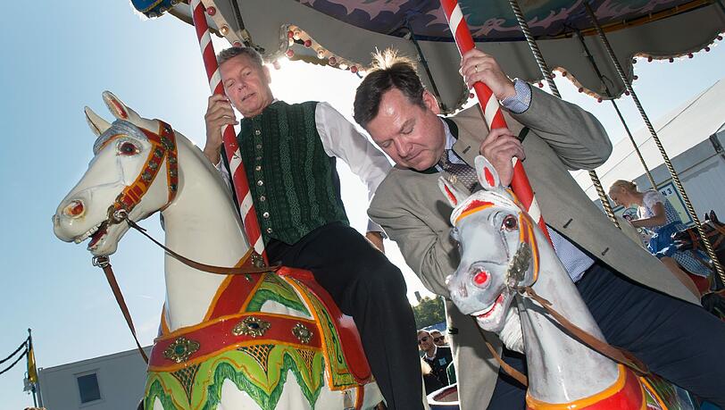 Dieter Reiter und Josef Schmid beim Wiesn-Rundgang.