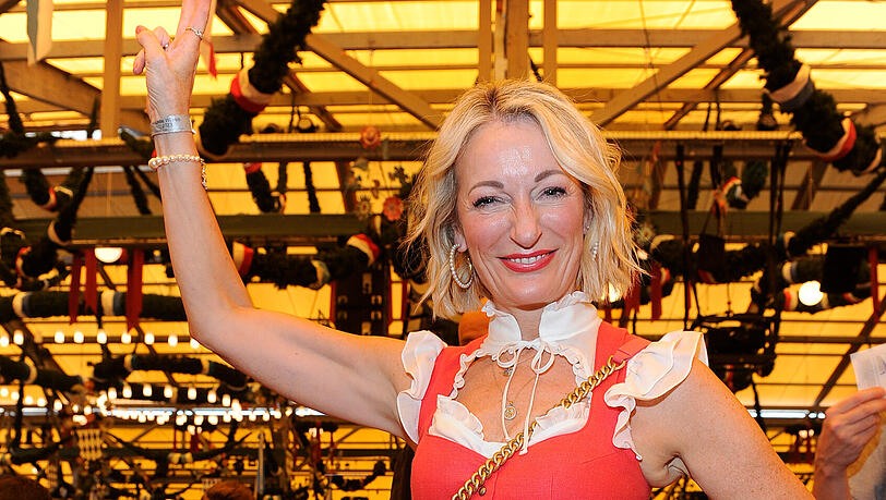 Monika Gruber ist ein großer Fan der Wiesn und Tracht. Monika Gruber ist ein großer Fan der Wiesn und Tracht.