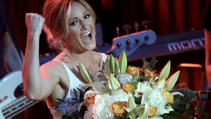 Lässt sich nicht unterkriegen: Helene Fischer zu Gast in der neuen RTL-Sendung von Thomas Gottschalk. Lässt sich nicht unterkriegen: Helene Fischer zu Gast in der neuen RTL-Sendung von Thomas Gottschalk.