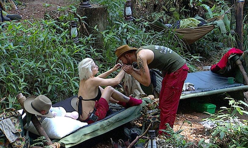 Wendler Balla Balla: Die Bilder von seinem Luxus-Dinner im Hotel und von seiner ENDGÜLTIGEN Verabschiedung aus dem Camp.