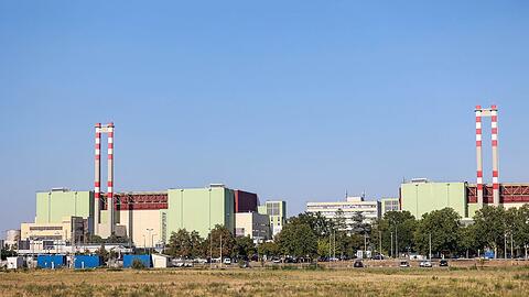 Das Kernkraftwerk MVM Paks musste aufgrund extrem niedriger Wasserst&auml;nde an der Donau komplett abgeschaltet werden.