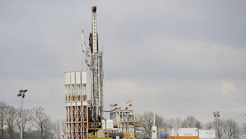 Eine Gas-Bohrstelle in Luenne bei Lingen von der Firma Exxon. Eine Gas-Bohrstelle in Luenne bei Lingen von der Firma Exxon.