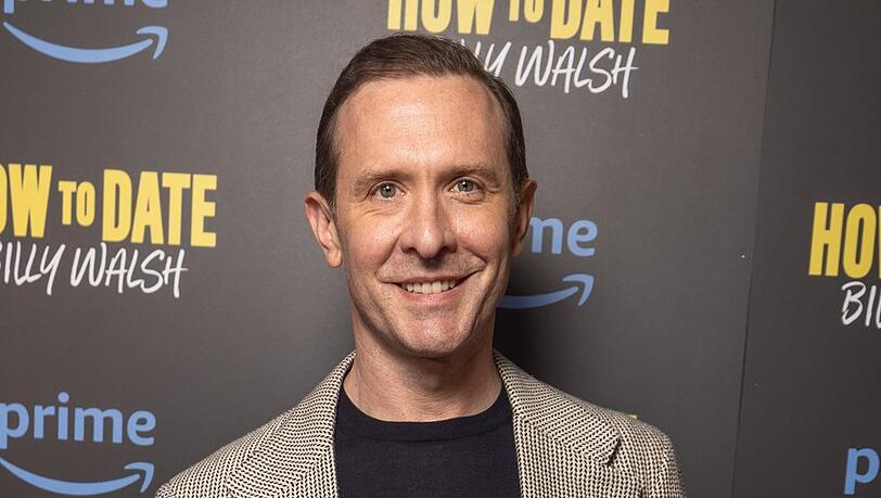 Tim Downie spielt in "All That Glitters" einen Schuldirektor. Tim Downie spielt in "All That Glitters" einen Schuldirektor.
