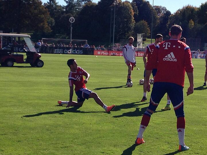 Thiago ist wieder im FC-Bayern-Training dabei: Die Bilder von der Säbener Straße.