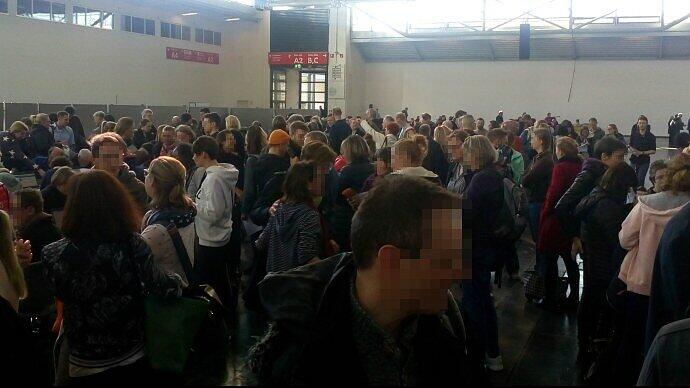 So sah es am Tag der Stimmenauszählung in Messehalle A2 aus.