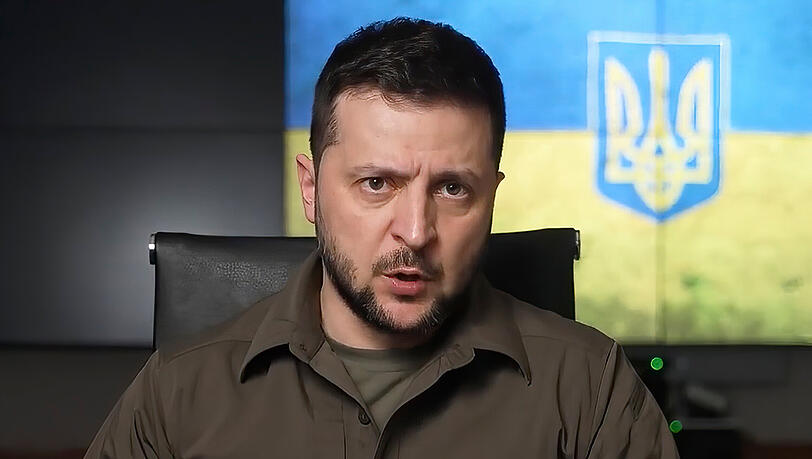 Der ukrainische Präsident Wolodymyr Selenskyj während einer Videobotschaft. Der ukrainische Präsident Wolodymyr Selenskyj während einer Videobotschaft.