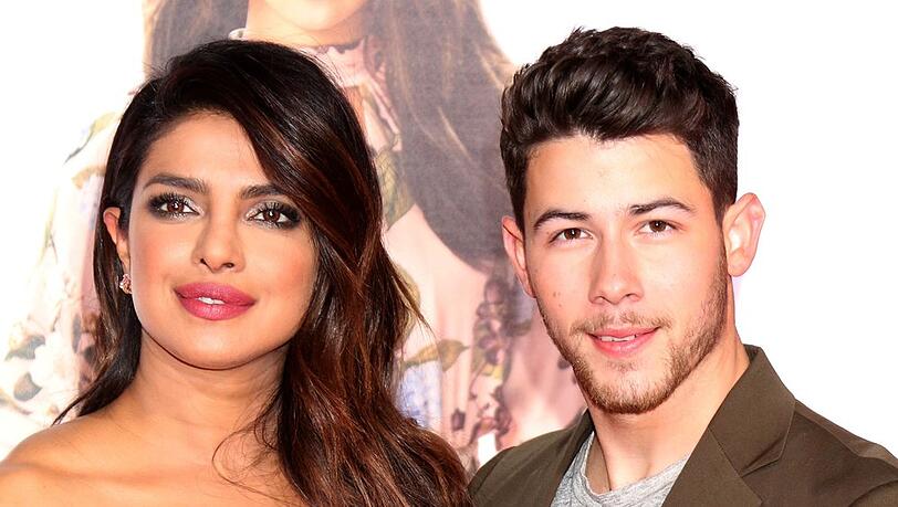 Priyanka Chopra und Nick Jonas sind verheiratet und haben eine Tochter.