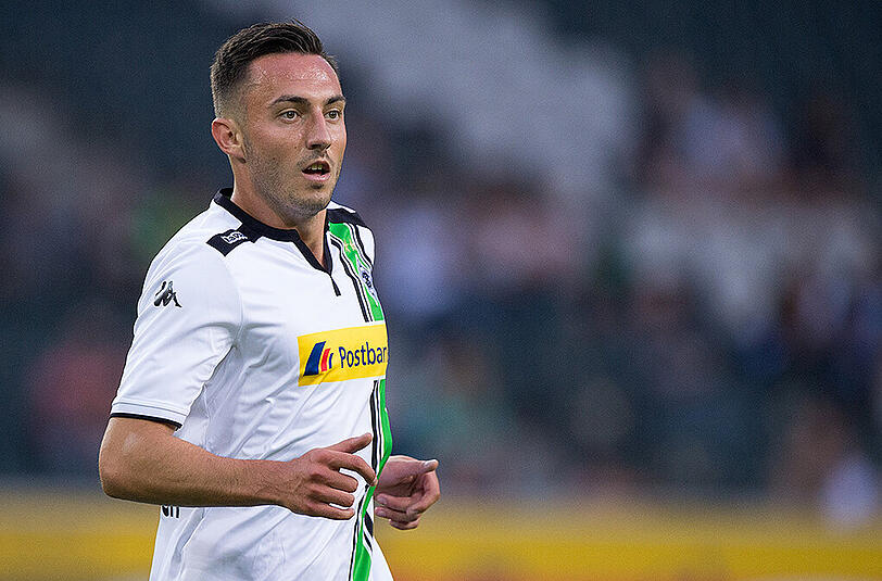 Josip Drmiæ (22) wechselte von Bayer Leverkusen zu Borussia Mönchengladbach. Der Schweizer Nationalstürmer hat sich bis 2019 an die Gladbacher gebunden - über die Ablösesumme wurde nichts bekannt.