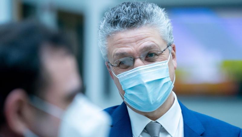 RKI-Präsident Wieler sieht die dritte Welle schon in vollem Gange. RKI-Präsident Wieler sieht die dritte Welle schon in vollem Gange.