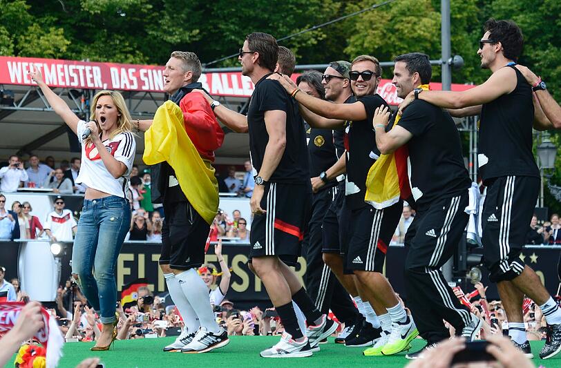 Die Weltmeister feiern am Brandenburger Tor. Die Bilder von der Fanmeile.
