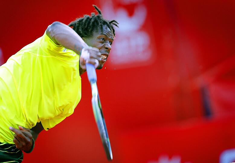 Der Franzose Gael Monfils steht im Stuttgarter ATP-Turnier im Viertelfinale. Jetzt ist Philipp Kohlschreiber ein möglicher Gegner. (Archivbild)