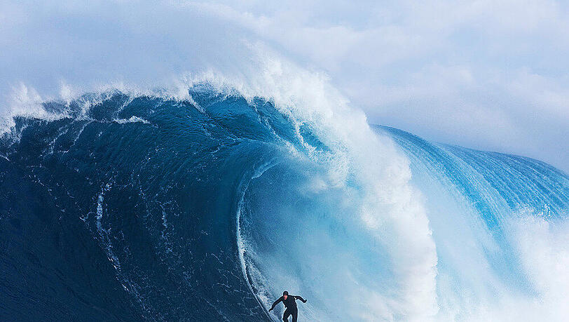 Für viele Menschen verkörpert das Surfen, Freiheit und Abenteuer.