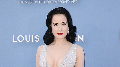 Dita Von Teese hält nichts von Size Zero und Magermodels