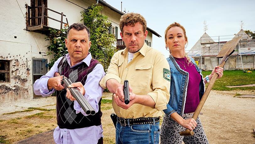 "Guglhupfgeschwader": Leopold (Gerhard Wittmann, l.), Franz (Sebastian Bezzel) und Susi (Lisa Maria Potthoff).