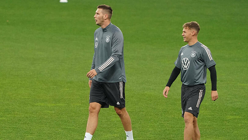 Niklas Süle und Joshua Kimmich weilen aktuell bei der Nationalmannschaft.