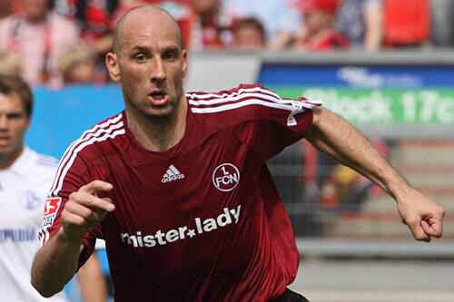 Treueschwur: Jan Koller stürmt weiter für den Club.