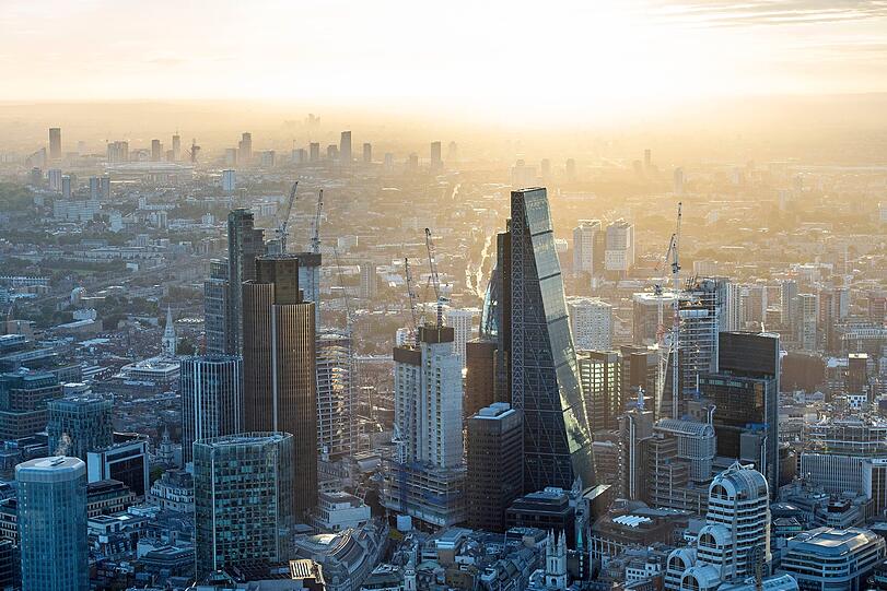 Platz acht: London