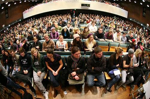 Ende 2009 besetzten Studenten deutschlandweit die Universitäten
