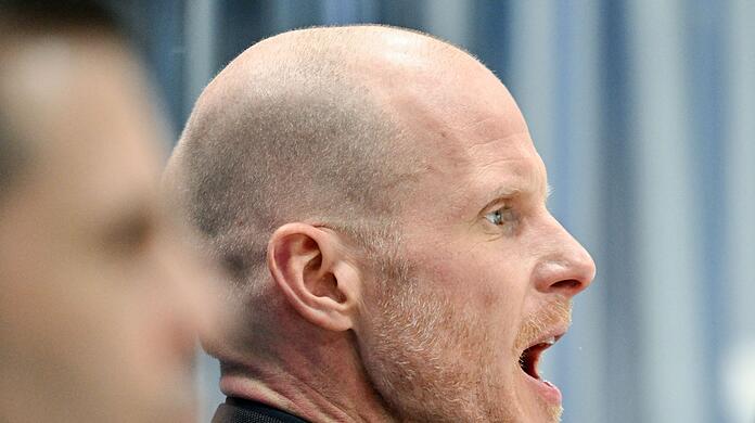Eishockey-Bundestrainer Toni Söderholm bleibt auch nach dem schwachen Olympia-Abschneiden ambitioniert.