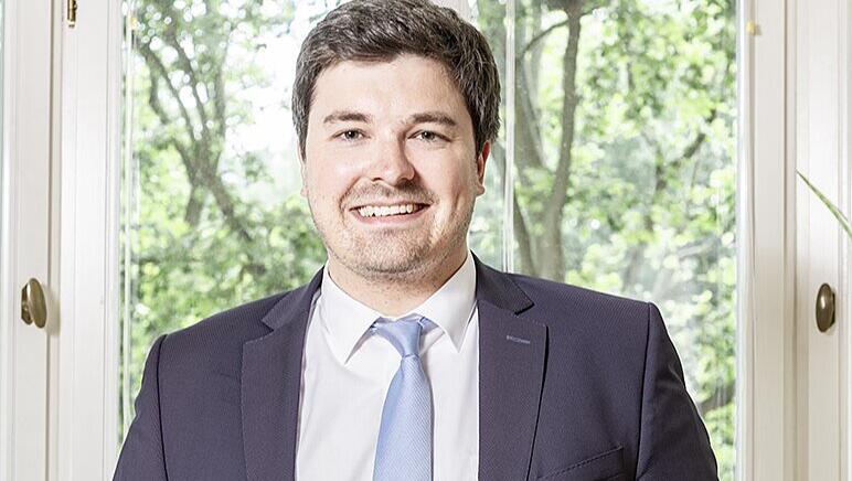 Daniel Barth arbeitet als Fachanwalt für Familienrecht und Verkehrsrecht in Nürnberg. In der AZ klärt er über wichtige Scheidungsfragen auf.