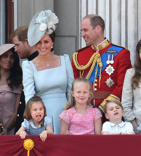 Herzogin Kate und Prinz William mit Prinz George und Prinzessin Charlotte.