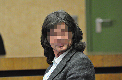 &bdquo;Es tut mir wirklich leid&ldquo;: Der arbeitslose Vater Franz G. (57) entschuldigt sich vor dem Münchner Schöffengericht.