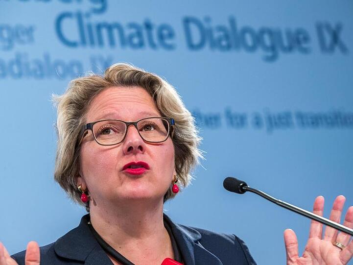Will den Petersberger Klimadialog ins Netz verlegen: Umweltministerin Svenja Schulze (SPD).