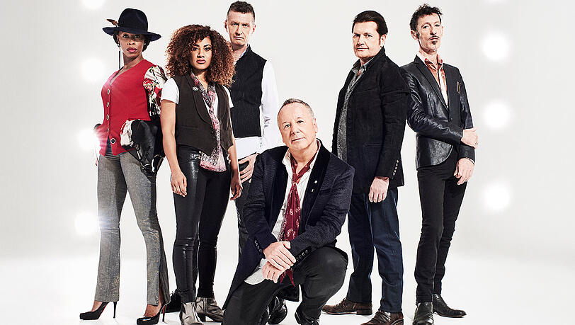 Die Simple Minds sind Art-Rocker, Popband, Instrumentalgruppe, Stadionrocker! Zu erleben in der Musik-Arena am 1. Juli. Die Simple Minds sind Art-Rocker, Popband, Instrumentalgruppe, Stadionrocker! Zu erleben in der Musik-Arena am 1. Juli.