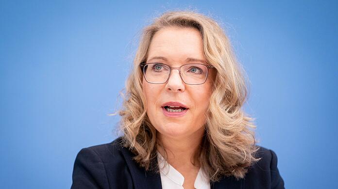 Claudia Kemfert spricht.