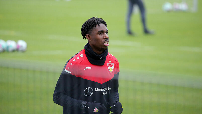 Maxime Awoudja vom VfB Stuttgart verstärkt Türkgücü München.
