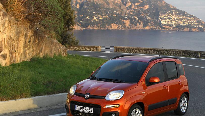 Sammelt vor allem auf Kurzstrecken Sympathien: Der Fiat Panda. Sammelt vor allem auf Kurzstrecken Sympathien: Der Fiat Panda.
